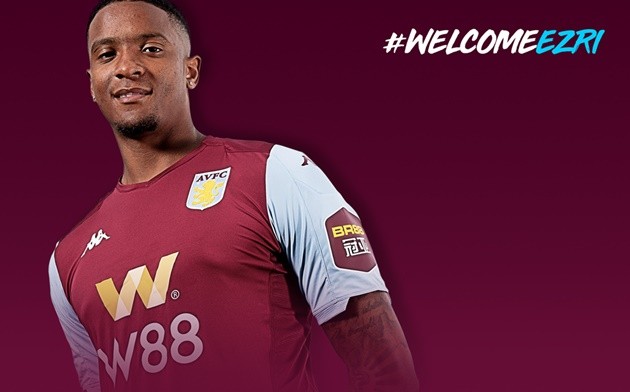 VILLA SIGN ENGELS - Bóng Đá