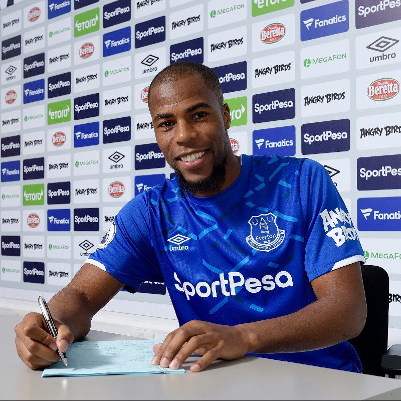 CHÍNH THỨC! Everton chiêu mộ Nhà vô địch World Cup 2018 - Bóng Đá