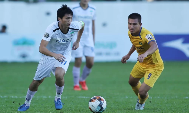 5 điểm nhấn vòng 17 V-League: Tuấn Anh 