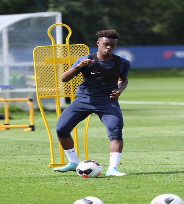 Ảnh Hudson Odoi tập - Bóng Đá