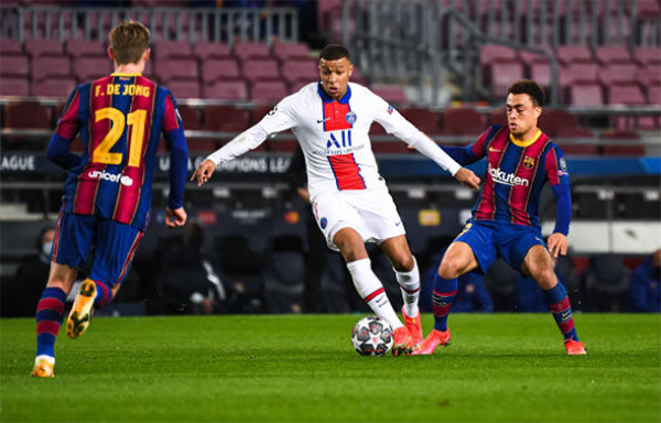 Rashford gửi ngay 1 thông điệp đến Mbappe sau cú hat-trick vào lưới Barca - Bóng Đá