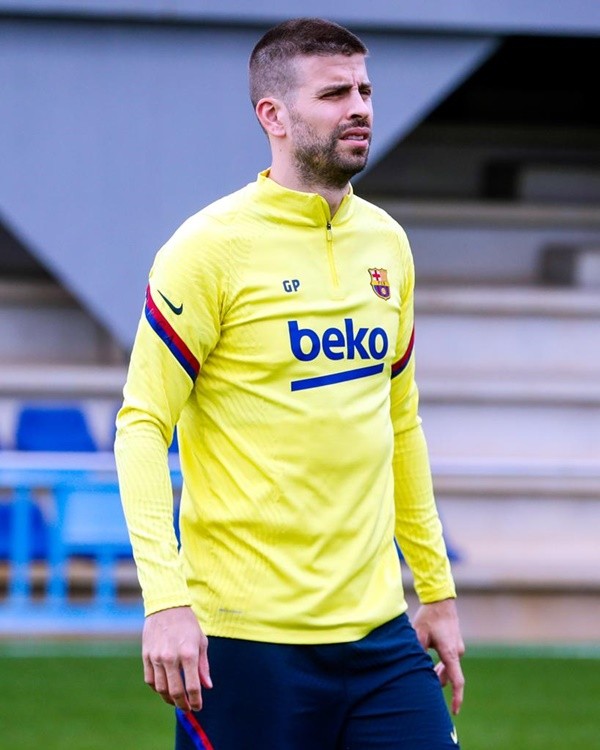 Ảnh Man Utd đến sân tập - Bóng Đá