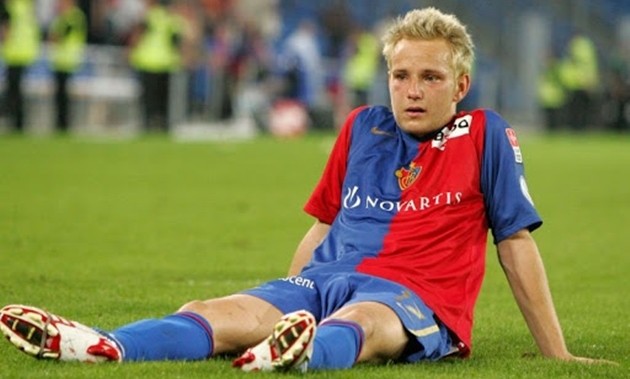 Ảnh chế Man City thua Lyon - Bóng Đá