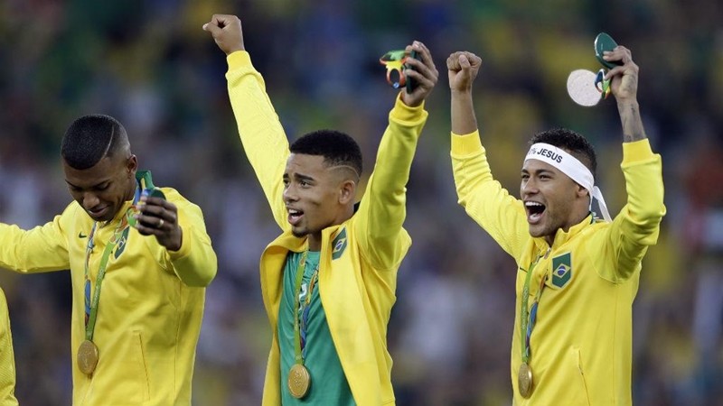 Brazil great Rivaldo tips Gabriel Jesus to follow in Neymar's footsteps - Bóng Đá
