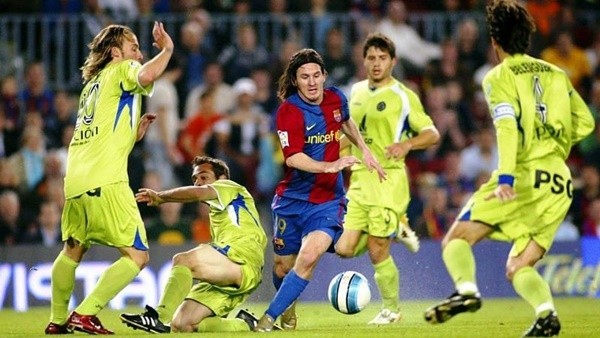 Ảnh tập của Ronaldo và các đồng đội - Bóng Đá