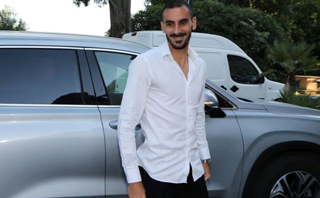 Đón cựu hậu vệ Chelsea, hàng hậu vệ AS Roma dần được định hình - Bóng Đá