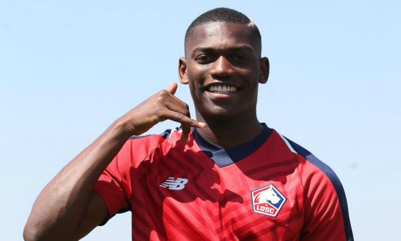 hàng loạt đội bóng theo đuổi Rafael Leao - Bóng Đá