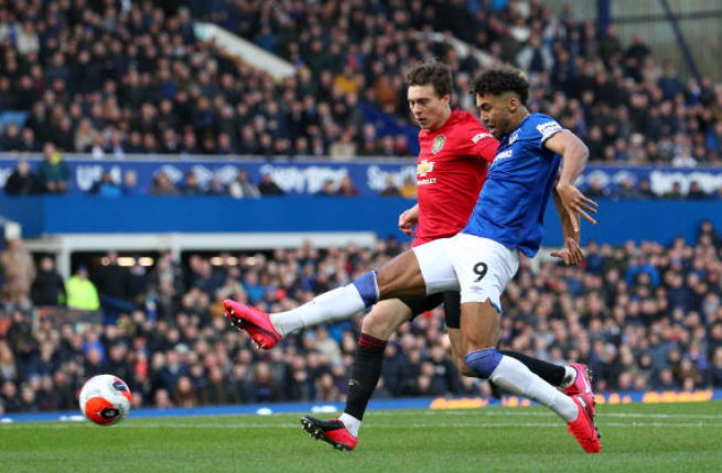TRỰC TIẾP Everton 1-0 Man United: De Gea mắc sai lầm ngớ ngẩn (H1) - Bóng Đá