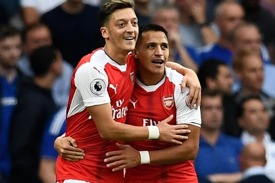7 cạ cứng trong sự nghiệp đỉnh cao của Ozil - Bóng Đá
