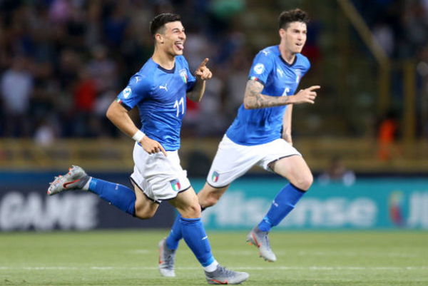 Vô-lê thần sầu, sao trẻ Arsenal tạo địa chấn trên đất Italia - Bóng Đá