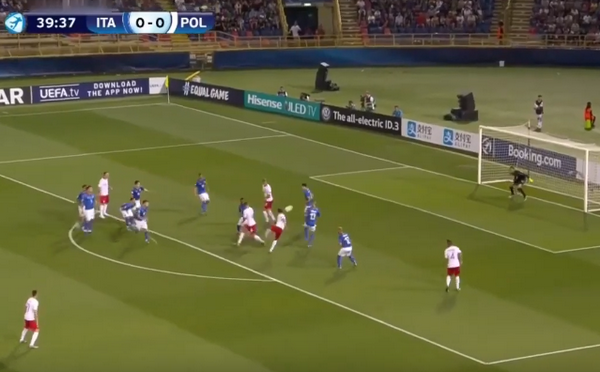 Vô-lê thần sầu, sao trẻ Arsenal tạo địa chấn trên đất Italia - Bóng Đá