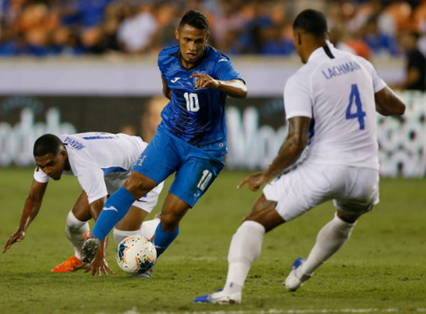 Ở thế chân tường, 'sự nuối tiếc' của Việt Nam bất ngờ giành chiến thắng  - Bóng Đá