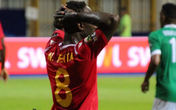 Mặc Liverpool phản đối kịch liệt, ngôi sao của họ vừa tái xuất sau chấn thương - Bóng Đá