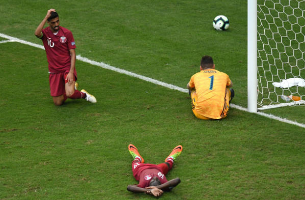 Buộc phải thắng, Messi đã 'cầu cứu' những người đặc biệt - Bóng Đá