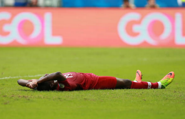 Buộc phải thắng, Messi đã 'cầu cứu' những người đặc biệt - Bóng Đá