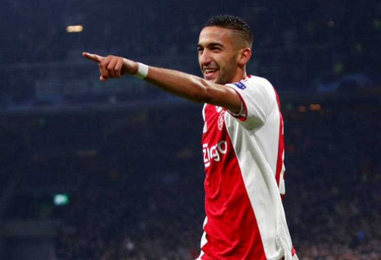 CHÍNH THỨC: Ajax ra mắt Quincy Promes - Bóng Đá