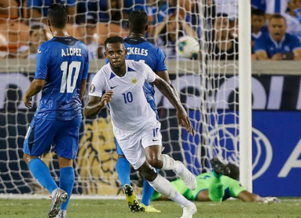 Vượt qua Việt Nam trên chấm 11m, đội tuyển này tiếp tục được 'độ' cực mạnh ở Gold Cup - Bóng Đá