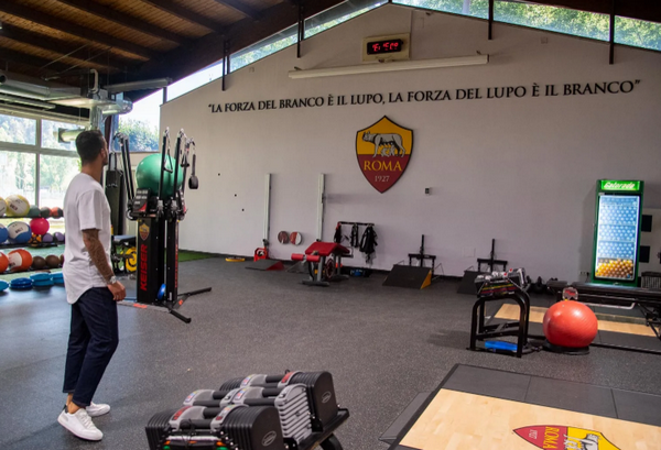 Được Juve 'giải thoát', Spinazzola rạng rỡ ra mắt CLB mới - Bóng Đá