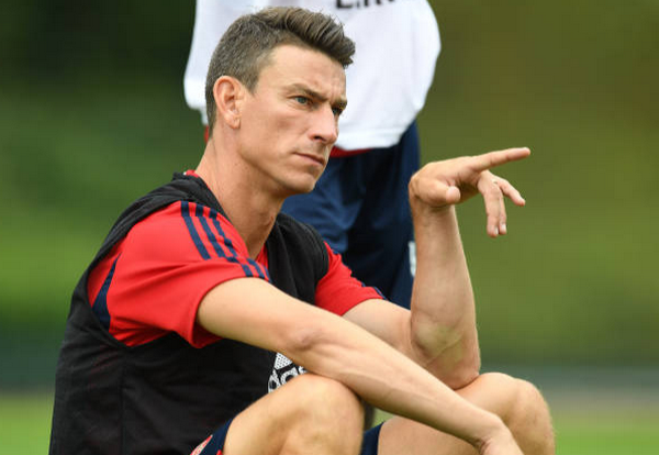 Thể hiện trên sân tập, tân binh Arsenal để lộ số áo 'khủng' - Bóng Đá