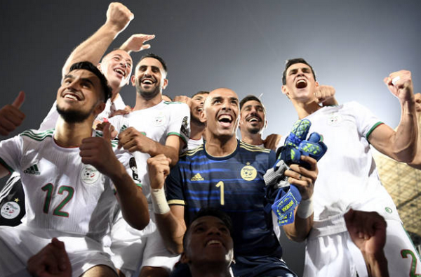 Hủy diệt Guinea, Mahrez và đồng đội phá vỡ lời nguyền 'đáng sợ' - Bóng Đá