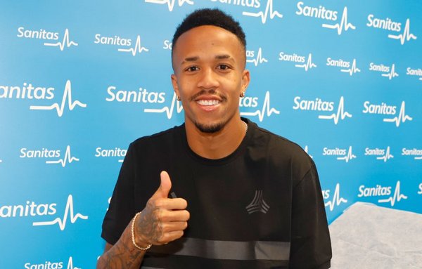 CHÍNH THỨC: Real Madrid ra mắt Eder Militao - Bóng Đá