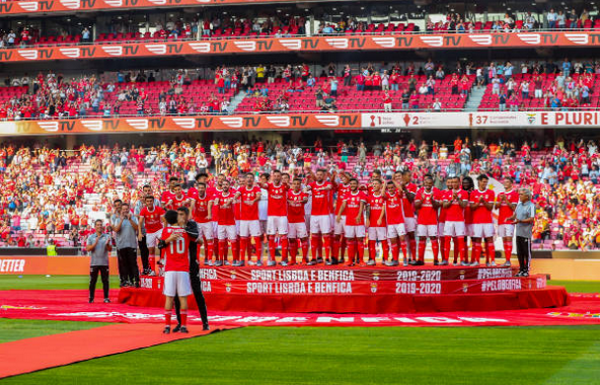 NÓNG! Lần đầu làm HLV, Kompany ngay lập tức tạo cú sốc - Bóng Đá