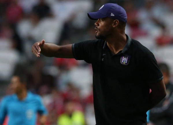 NÓNG! Lần đầu làm HLV, Kompany ngay lập tức tạo cú sốc - Bóng Đá