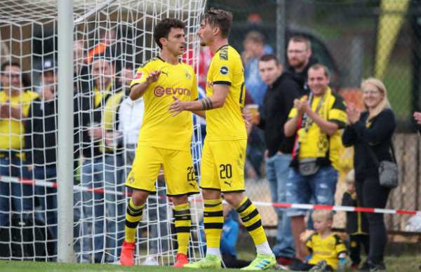 Chào mừng 'đứa con lưu lạc', Dortmund đại thắng 10-0 - Bóng Đá