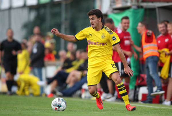 Chào mừng 'đứa con lưu lạc', Dortmund đại thắng 10-0 - Bóng Đá