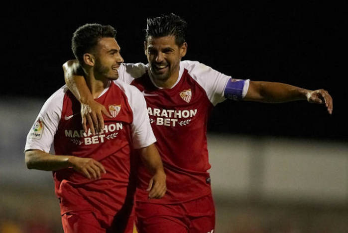 CHÍNH THỨC: Cựu sao Man City 'về tay' bố già - Bóng Đá