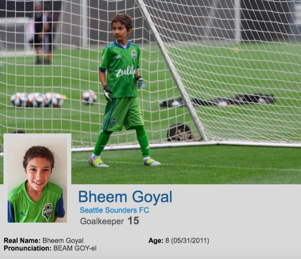 Khoảnh khắc cảm động, cậu bé 8 tuổi bước ra sân đối đầu Dortmund - Bóng Đá