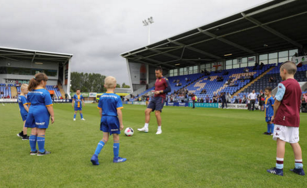 Chỉ là trợ lý HLV nhưng Terry ăn đứt Lampard về điều này - Bóng Đá