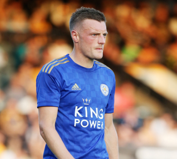 Không chỉ tiếp tục ra sân, Maguire còn có hành động 'kinh ngạc' - Bóng Đá