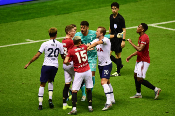 'Thương' Tottenham, CLB Premier League đầu tiên bất lực trước 'máy chạy' Man United (James) - Bóng Đá