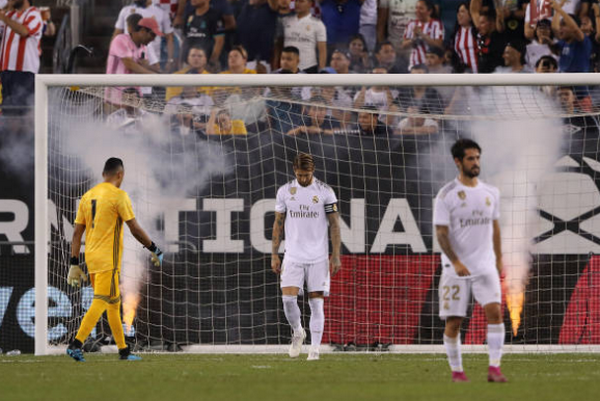 'Thương' Bale, dù rất cố gắng nhưng anh chẳng thể nhịn cười - Bóng Đá