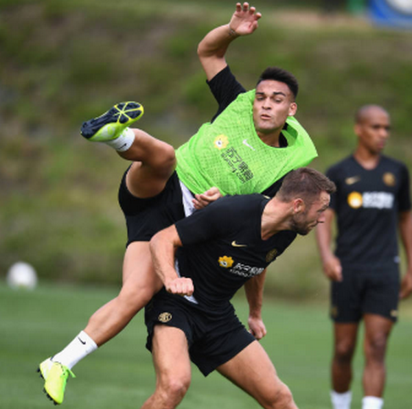 Conte cuối cùng đã có chân sút chủ lực trong tay - Bóng Đá