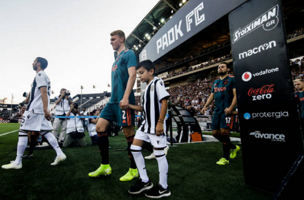 Bán De Ligt, De Jong, Ajax suýt thua ở Champions League - Bóng Đá