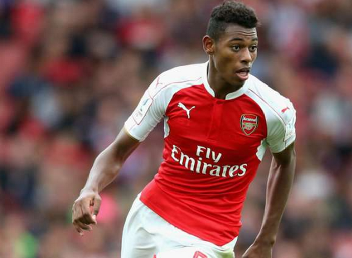 Jeff Reine-Adélaïde gia nhập Lyon - Bóng Đá