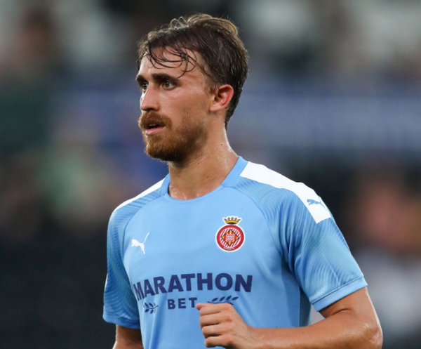 Cay đắng! 27 tuổi, trung vệ lò La Masia bị chấm dứt hợp đồng (Muniesa) - Bóng Đá