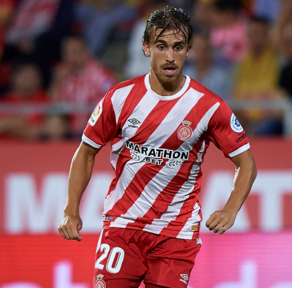 Cay đắng! 27 tuổi, trung vệ lò La Masia bị chấm dứt hợp đồng (Muniesa) - Bóng Đá