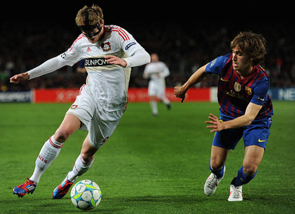 Cay đắng! 27 tuổi, trung vệ lò La Masia bị chấm dứt hợp đồng (Muniesa) - Bóng Đá