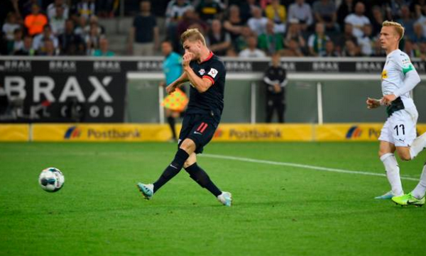 Lập hattrick, Timo Werner cùng đội nhà chiếm ngôi Dortmund - Bóng Đá