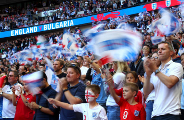 Siêu tiền đạo lập hattrick, Tam sư hủy diệt đối thủ tại Wembley - Bóng Đá