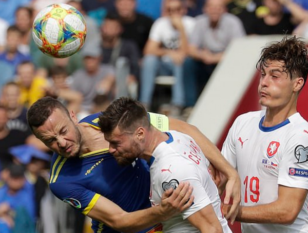 Kosovo 2-1 CH Séc - Bóng Đá