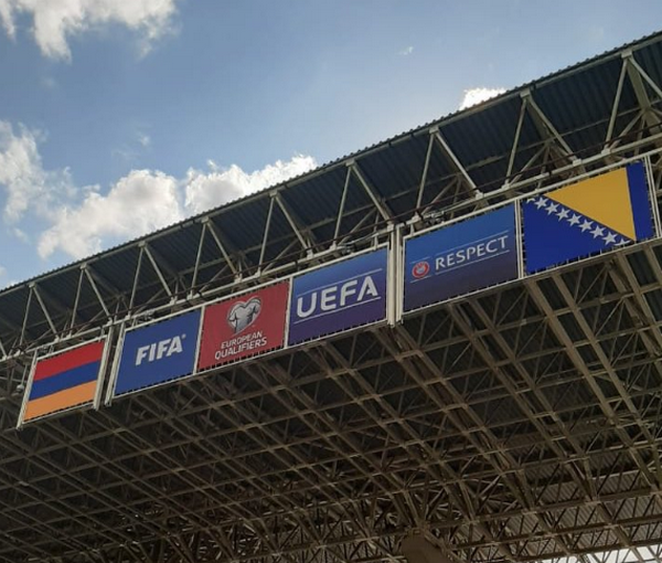 Armenia vs Bosnia - Bóng Đá