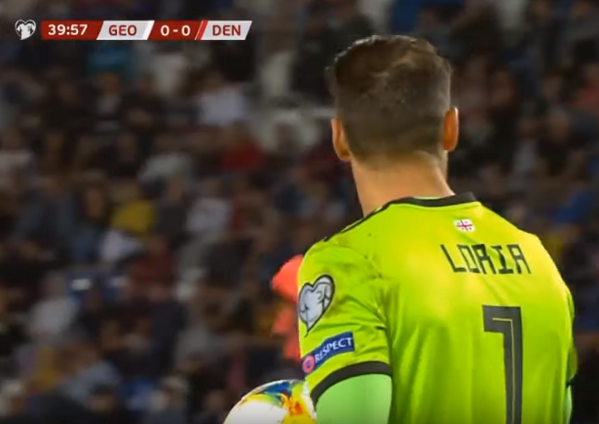 Hòa nhạt nhòa, Eriksen và đồng đội tự đầy mình vào thế khó - Bóng Đá