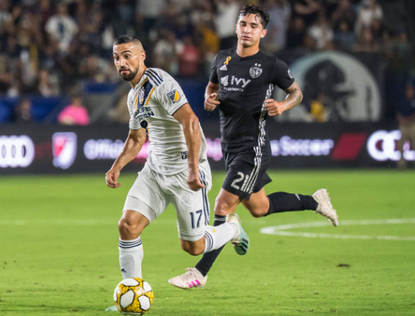 Ibrahimovic sút hỏng penalty và lập hattrick - Bóng Đá