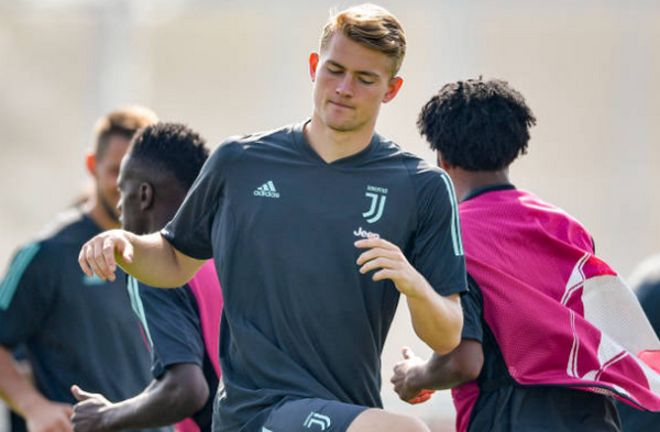 Juve tập luyện - Bóng Đá