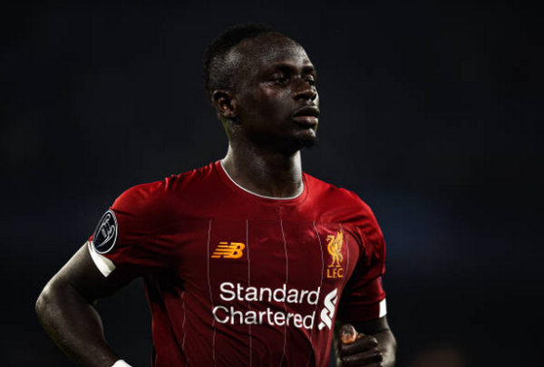 'Siêu hậu vệ' mắc sai lầm, Liverpool gục ngã ngay trận mở màn Champions League - Bóng Đá