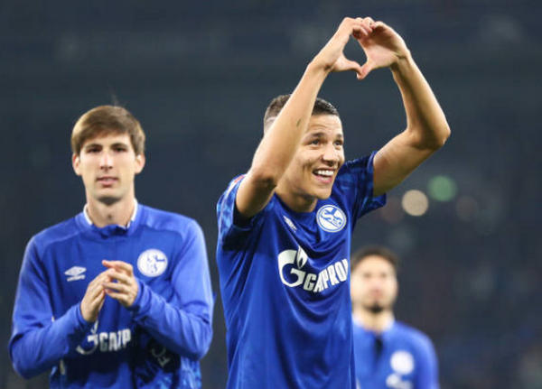 Vỡ òa phút 89, 'đối thủ cũ' của Quang Hải đưa Schalke lên hạng nhì - Bóng Đá